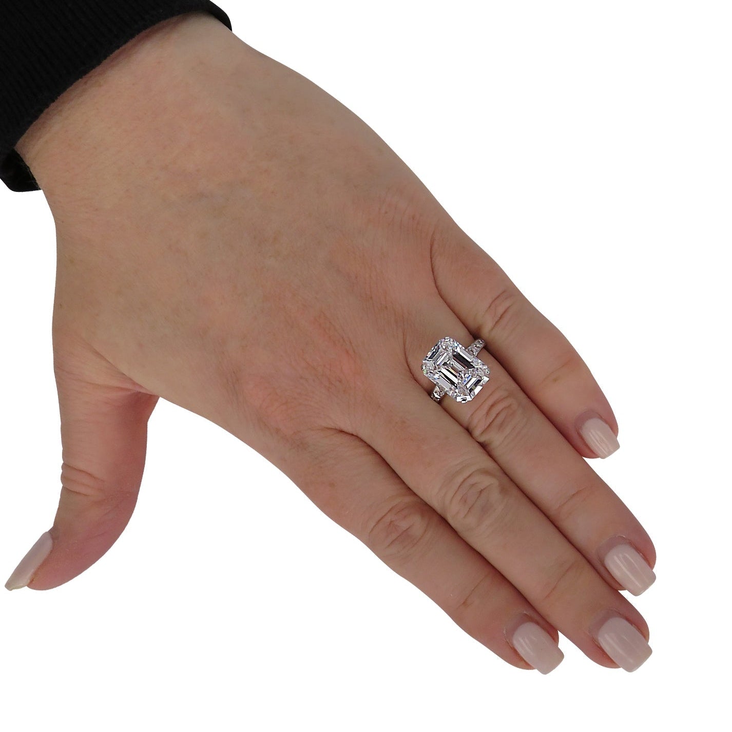 7ct Emerald Cut Diamond Engagement Ring in Platinum by VIVID – V30206 Vivid Diamonds