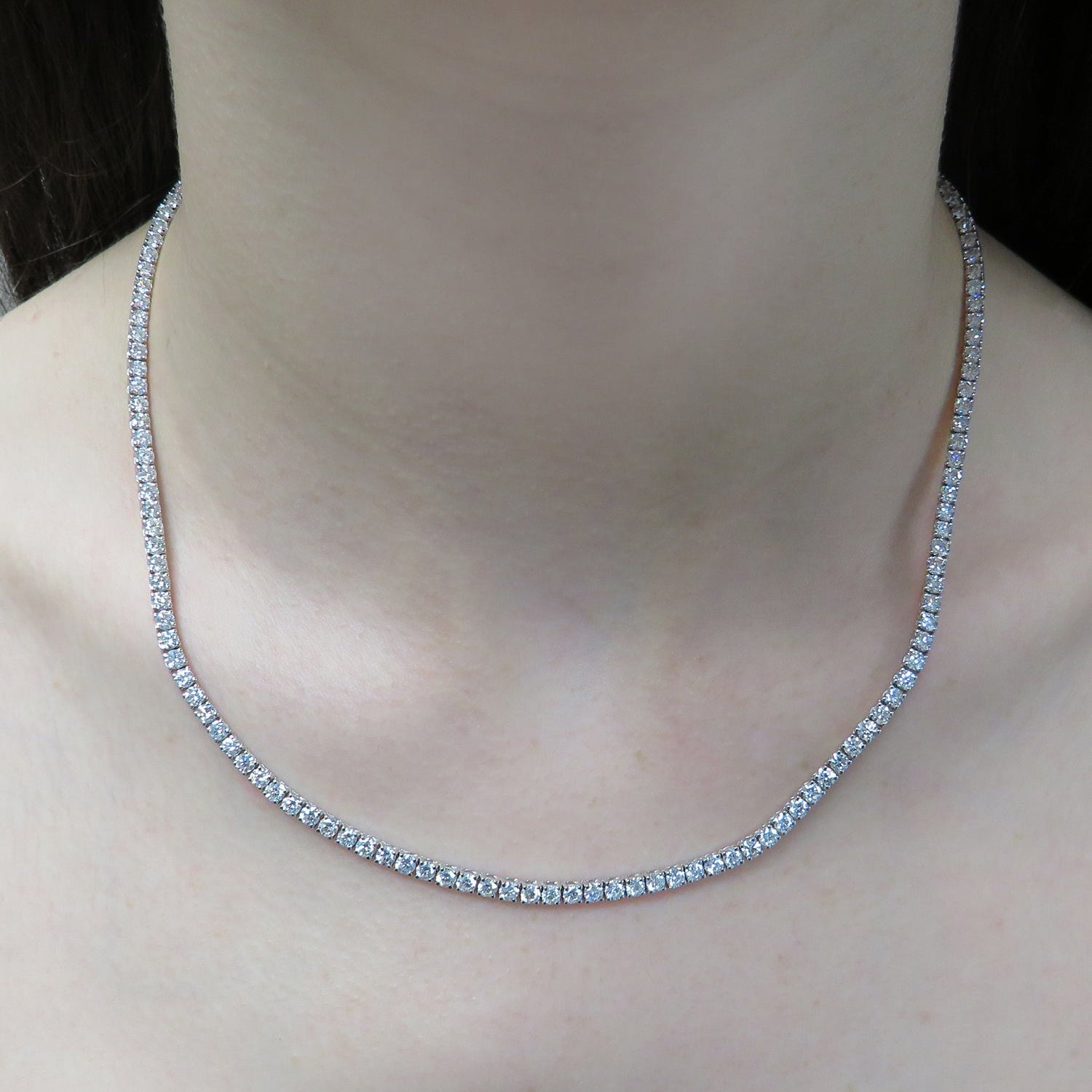 Vivid Diamonds 5.70 Carat Straight Line Diamond Tennis Necklace -V43405 Vivid Diamonds