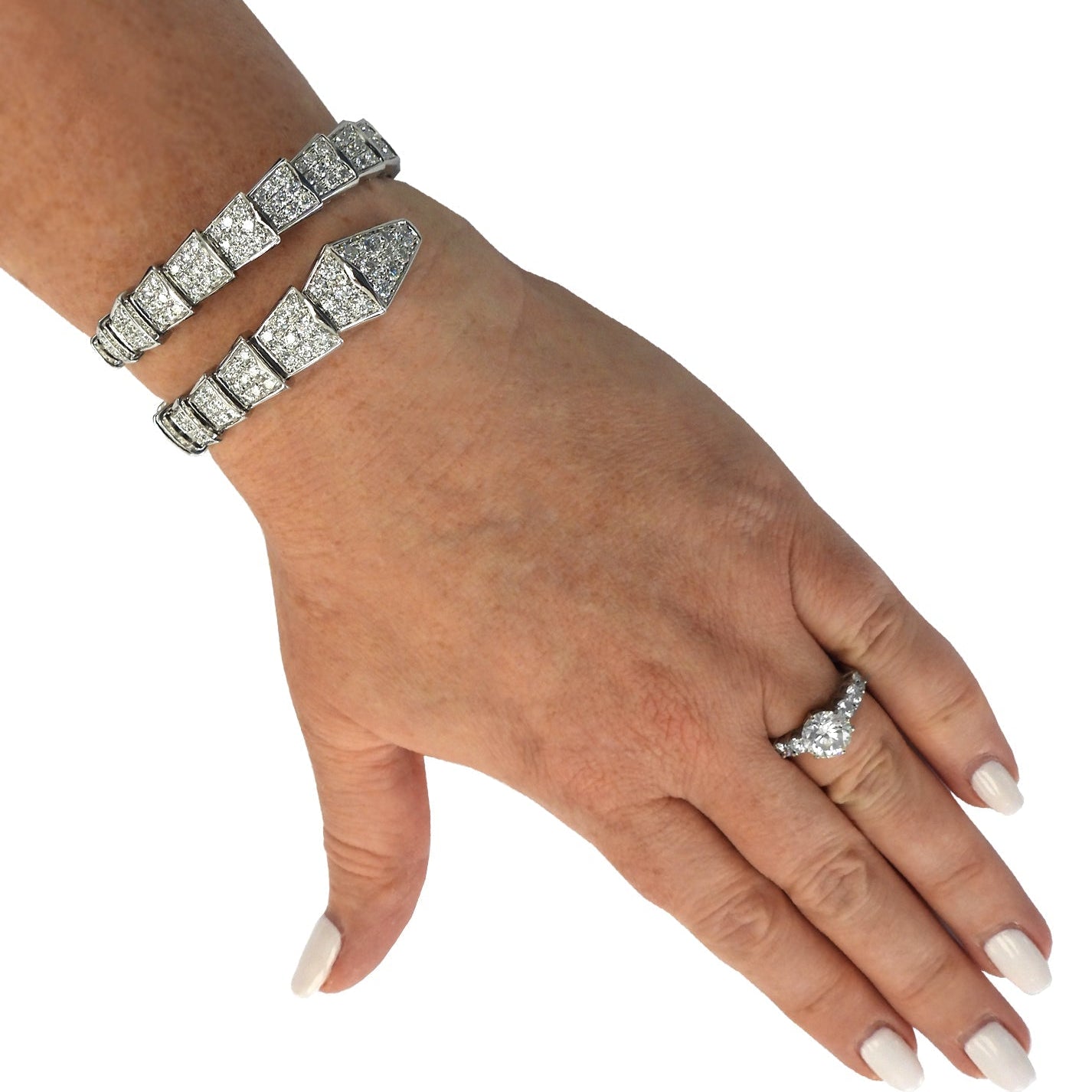 Bvlgari Serpenti Diamond Single Coil Viper Bangle  Bracelet-V43638 Vivid Diamonds