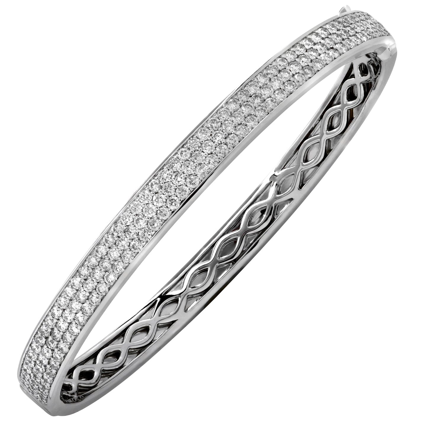 Luxurious VIVID 18K White Gold Diamond Bangle with 290 round brilliant-cut diamonds, showcasing 4.59 carats of dazzling brilliance. A statement piece from Vivid Diamonds, perfect for any sophisticated setting.