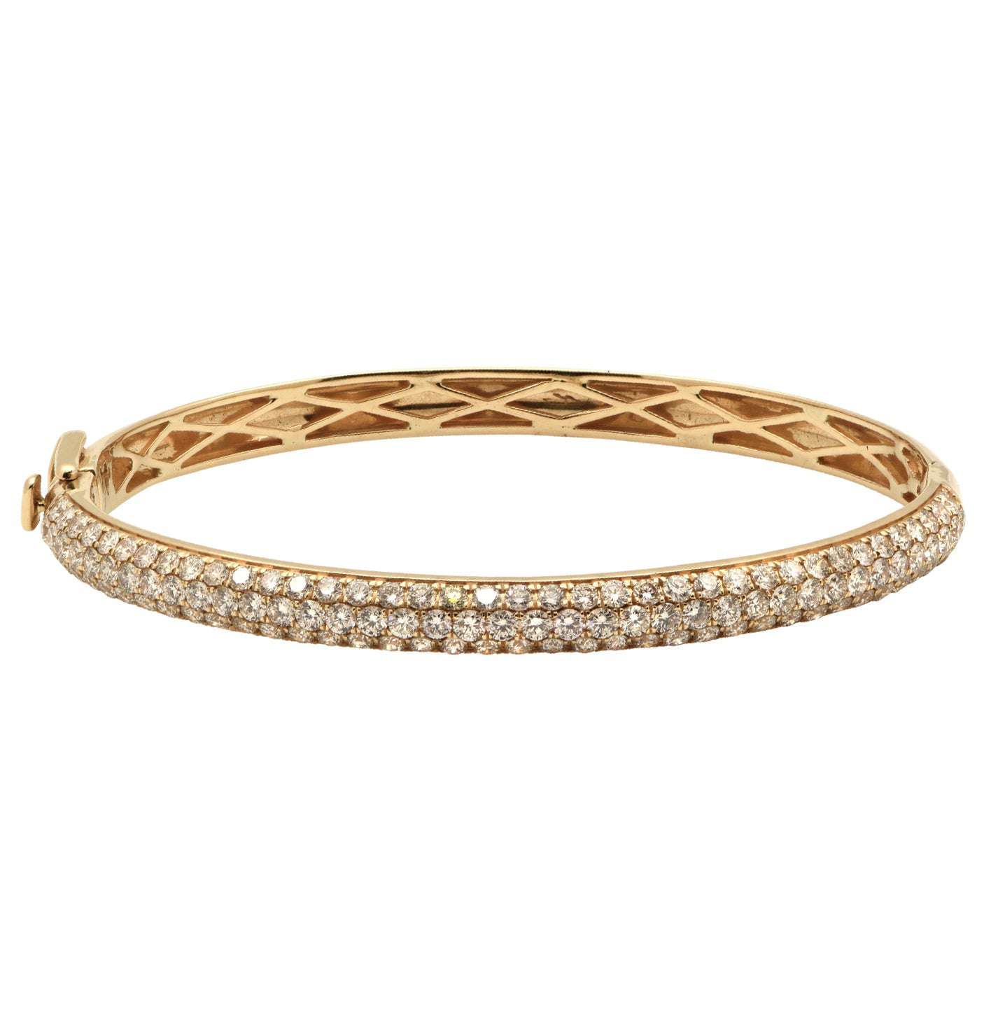Elegant 14K Yellow Gold Diamond Bracelet with 3.82ct Round Brilliant Diamonds by Vivid Diamonds, highlighted by intricate diamond setting and luxurious craftsmanship.