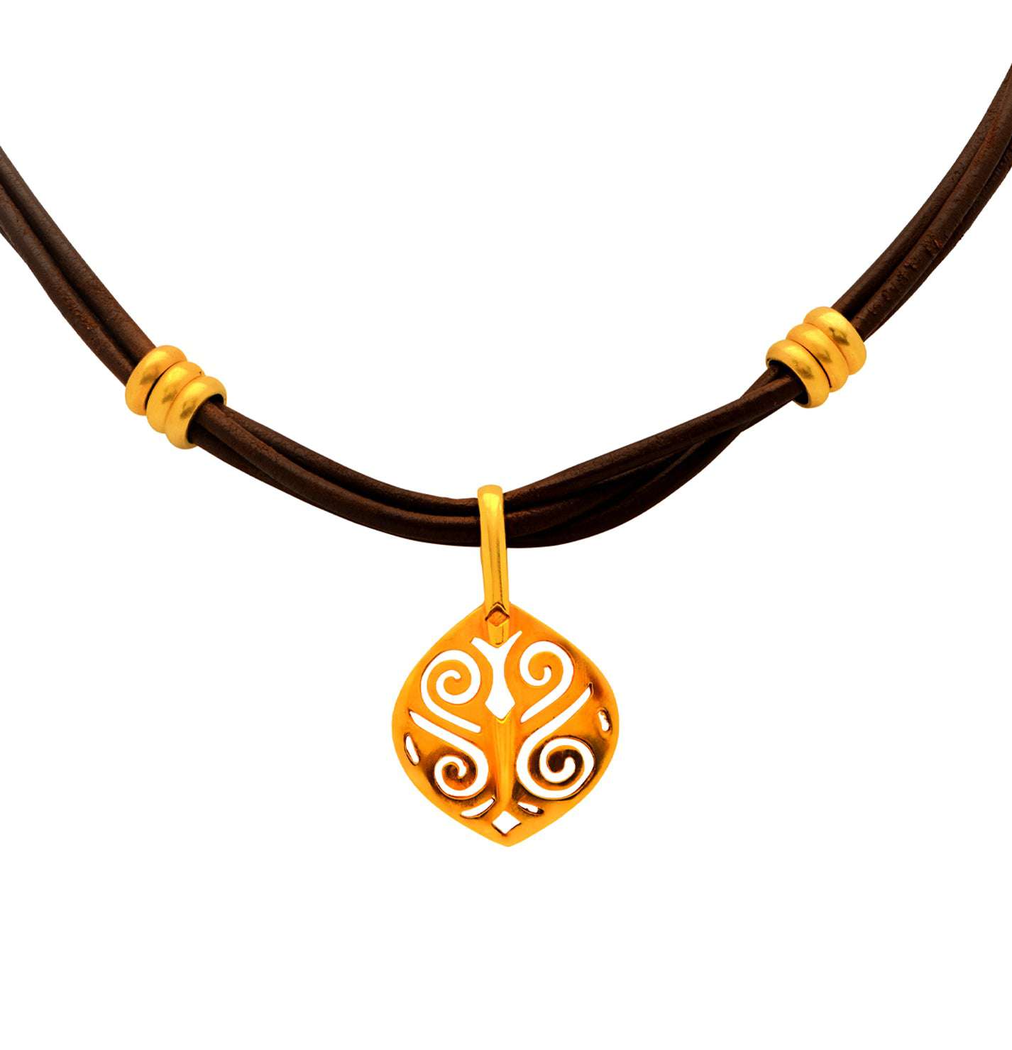 Artistic view of the 18k Yellow Gold Necklace by Vivid Diamonds, focusing on the detailed pendant that symbolizes nature and individuality.