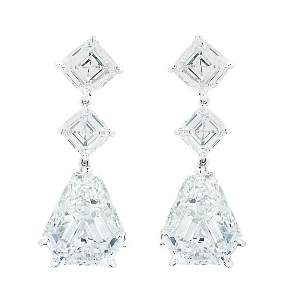 Bvlgari High Jewelry 13.97 Carat Diamond Dangle Earrings -V45400