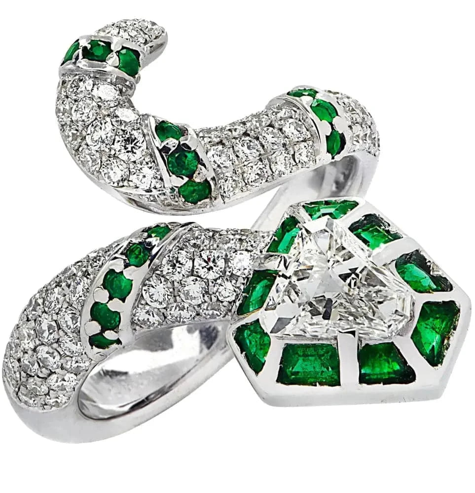 Vivid Diamonds 1.89 Carat Diamond And Emerald Snake Ring -V19617 - Vivid Diamonds