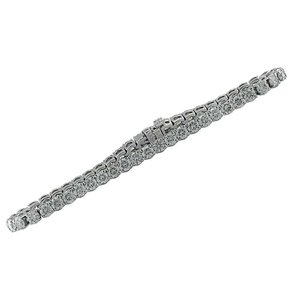 Vivid Diamonds 2.08 Carat Diamond Tennis Bracelet-V38432 - Vivid Diamonds