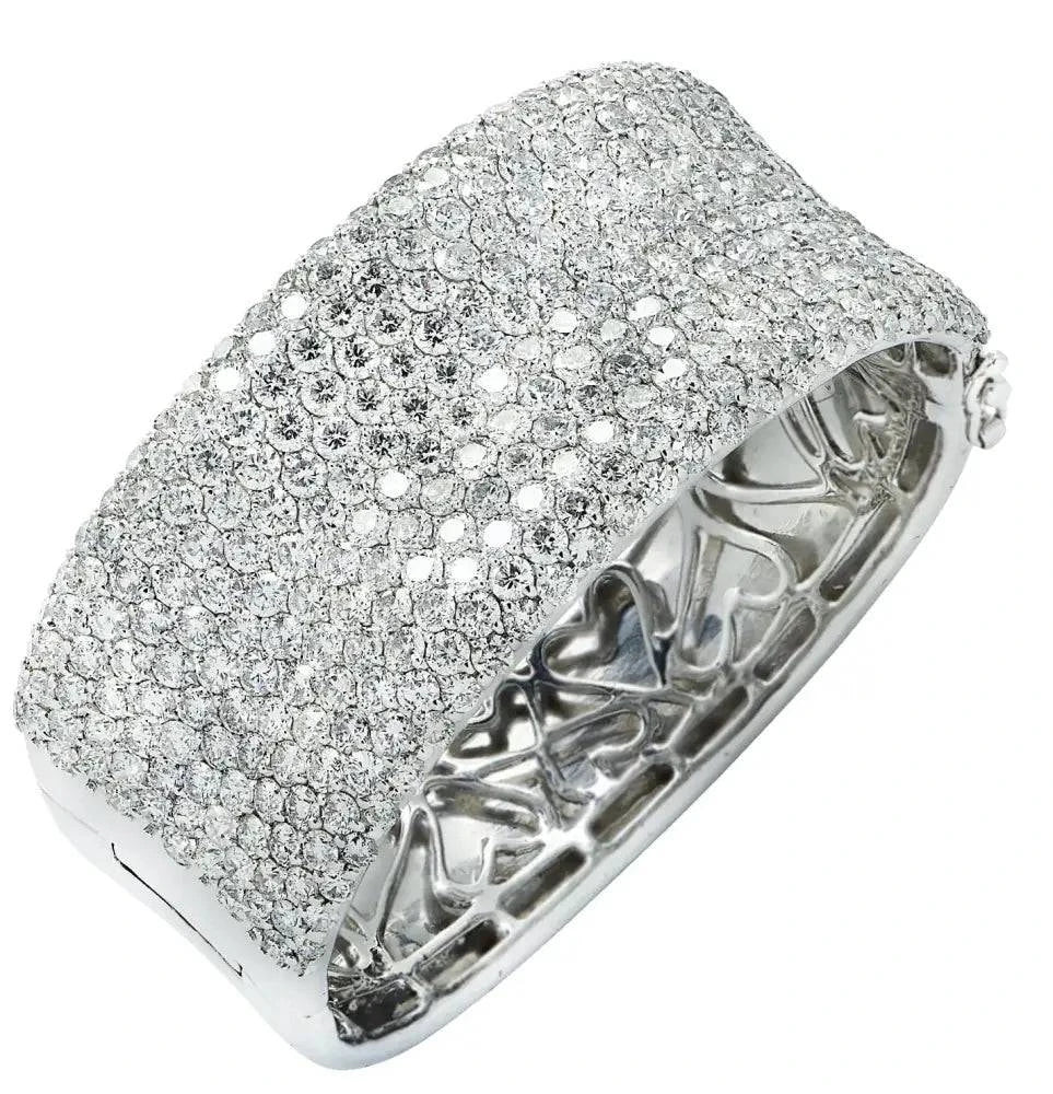 Vivid Diamonds 27.72 Carat Diamond Bangle -V41946 - Vivid Diamonds