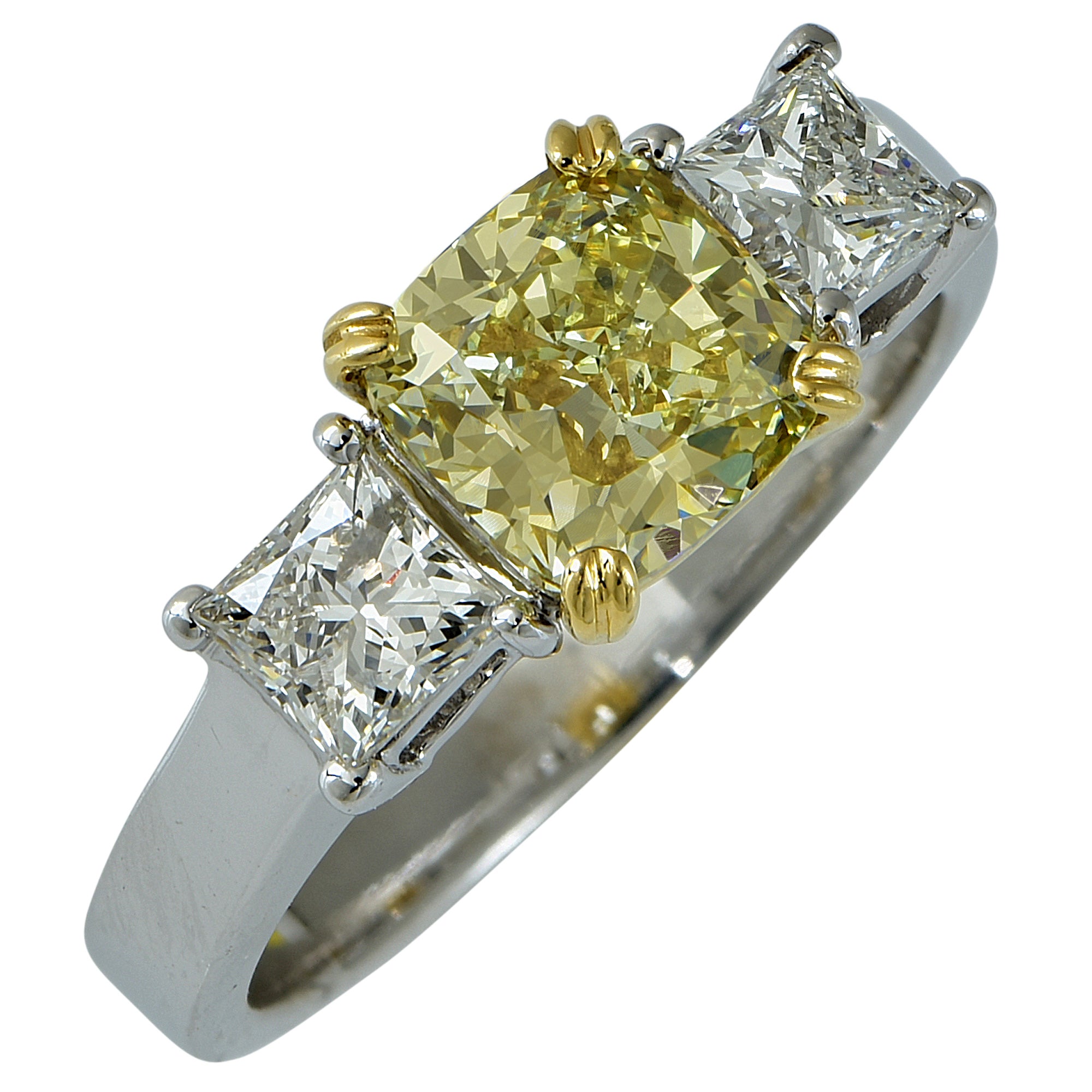 1.89ct Fancy Color Diamond Ring - V6514